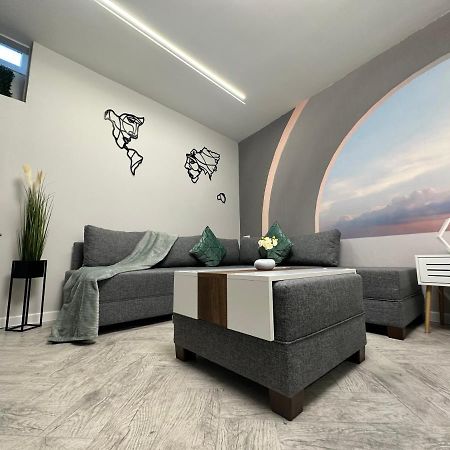 Stay Inn Central Brasov Ap 3 Экстерьер фото