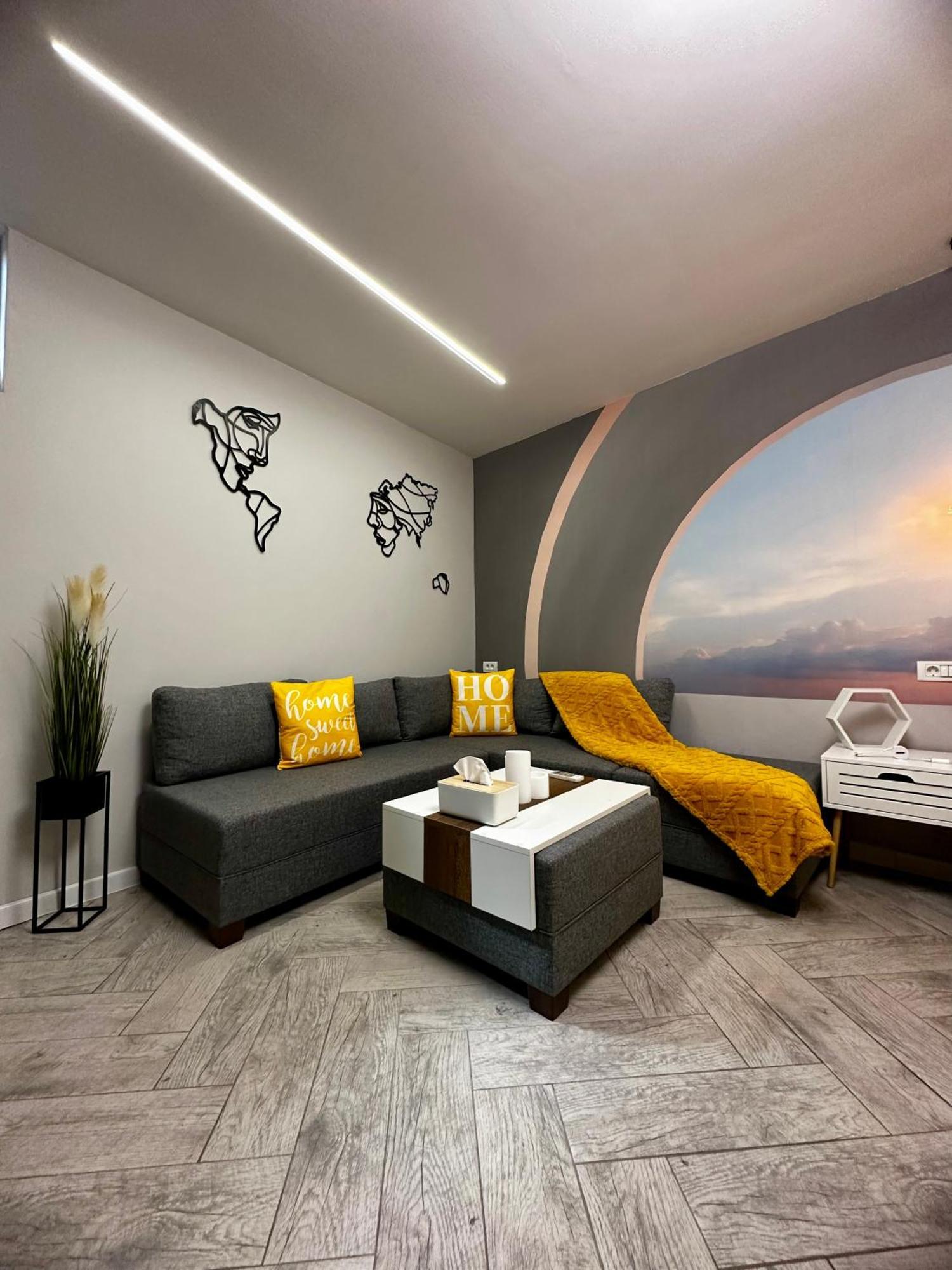 Stay Inn Central Brasov Ap 3 Экстерьер фото